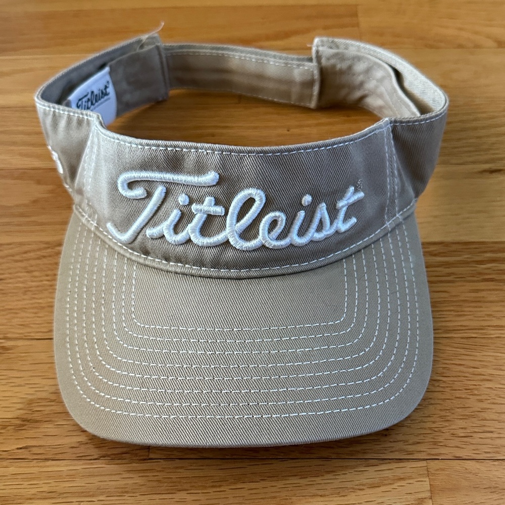 Titleist Pro V1 Golf Visor Tan White